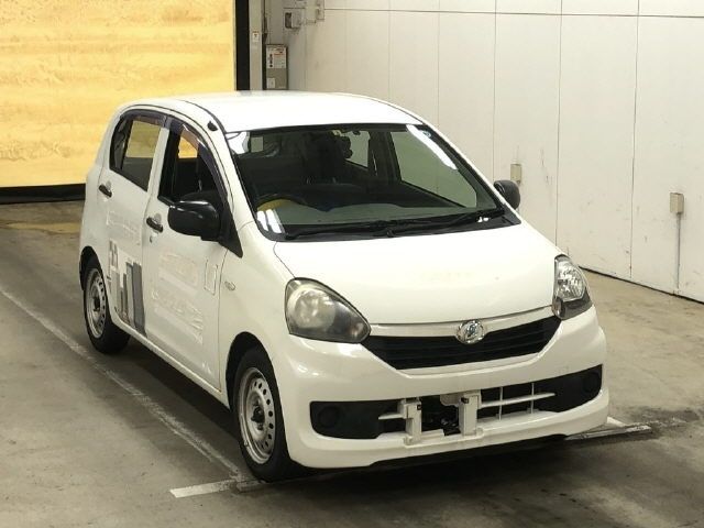 1163 DAIHATSU MIRA E S LA300S 2014 г. (IAA Osaka)